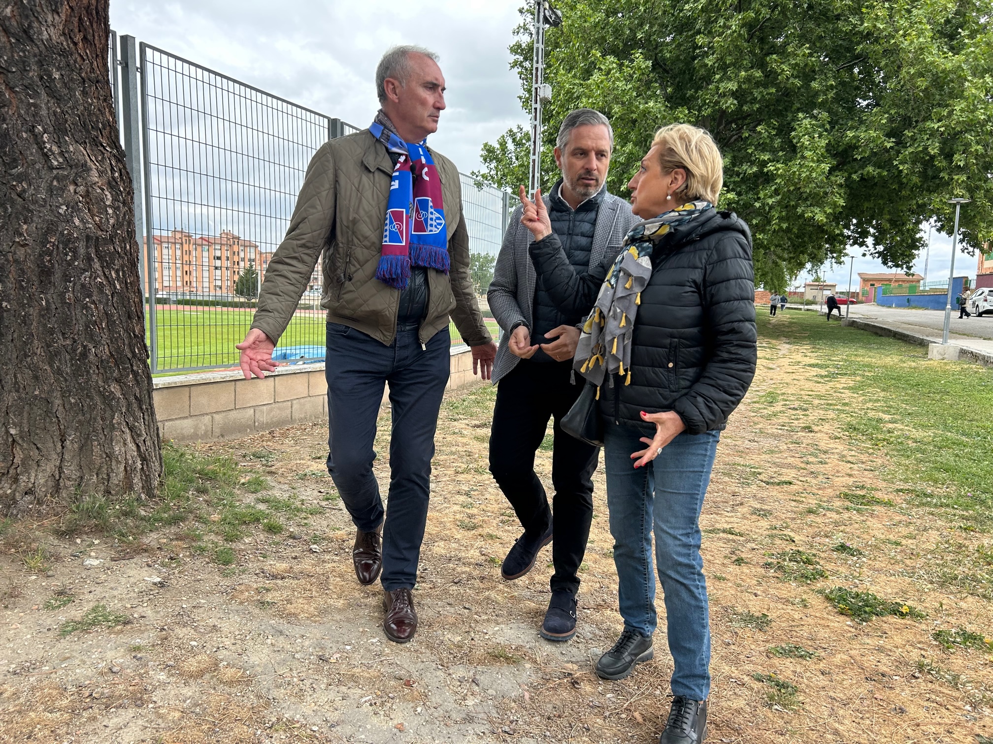 José Mazarías, Juan Bravo y Paloma Sanz, ayer en Segovia.