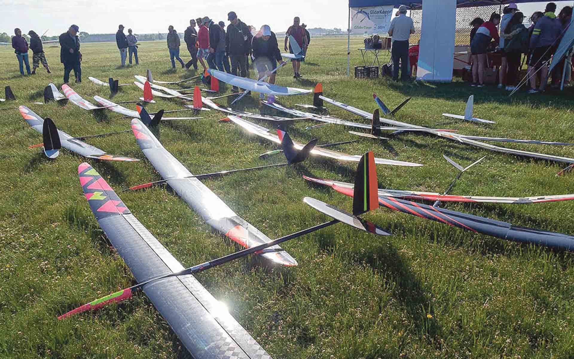 La inscripción ha superado este año el medio centenar de pilotos. / E. A.