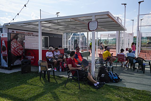 Calor para regalar en el Padel Festival que Caja Rural organiza en Espacio Tierra 2 02 3