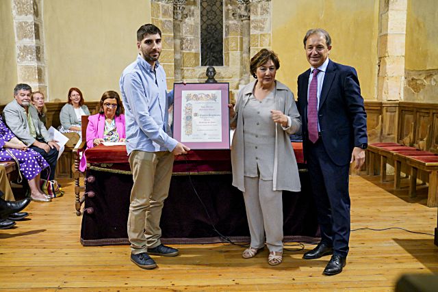 El Centro Segoviano en Madrid recupera el Día de Segovia y premia a sus hijos más ilustres 5 24062023 90 Edicion Dia de Segovia Premios en San Quirce Miguel Angel Fernandez 10