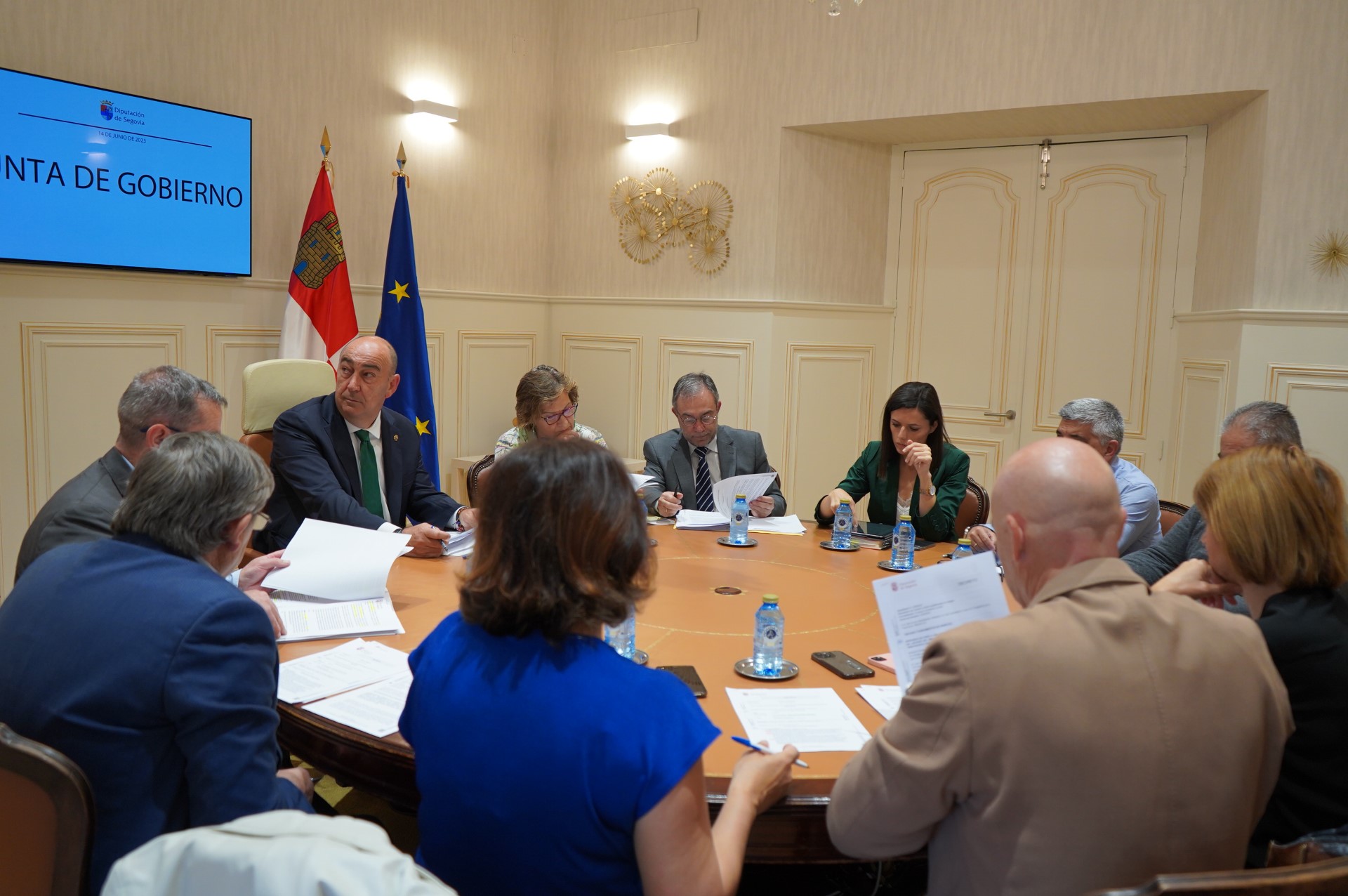 Junta de Gobierno de la Diputación. / EL ADELANTADO