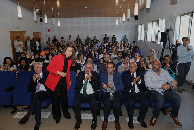 Rocío Lucas, ayer, en la inauguración del I Encuentro de Escuelas Saludables de Castilla y León. / Brágimo