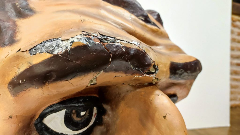 Sevillano detalle ceja IIok