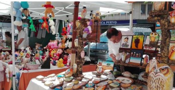 El municipio celebra la I Feria de Artesanía ‘Las Canteras de La Lastrilla’