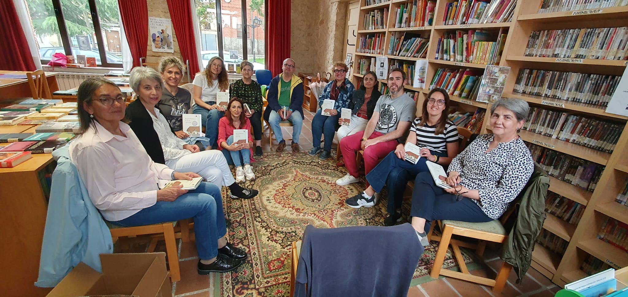 Participantes al Club de la lectura en Cantimpalos.