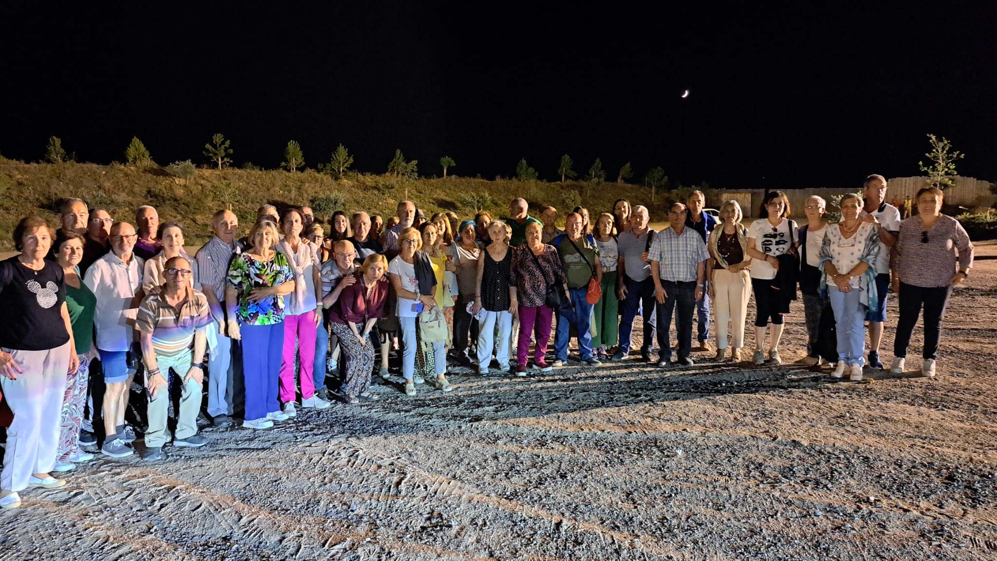 Sendas asociaciones segovianas se fueron de excursión.