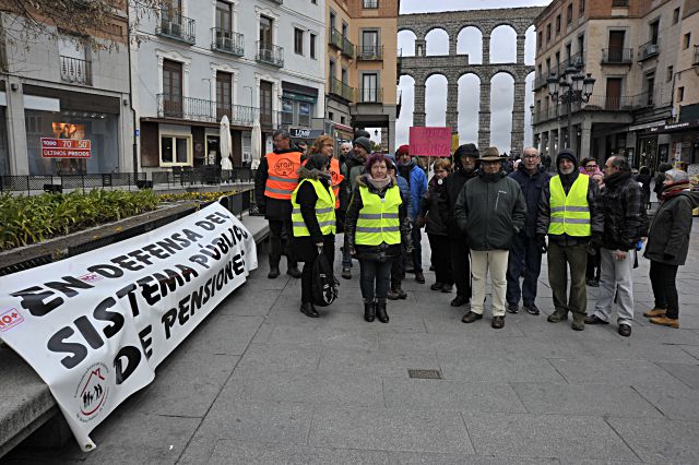 Concentración por las pensiones dignas en Segovia.