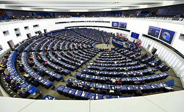 Vista aérea del plenario del Europarlamento, en Estrasburgo (Francia).