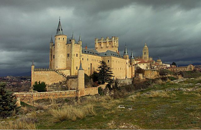 El Archivo General Militar de Segovia, un tesoro con 125 años de historia 1 Alcázar de Segovia.