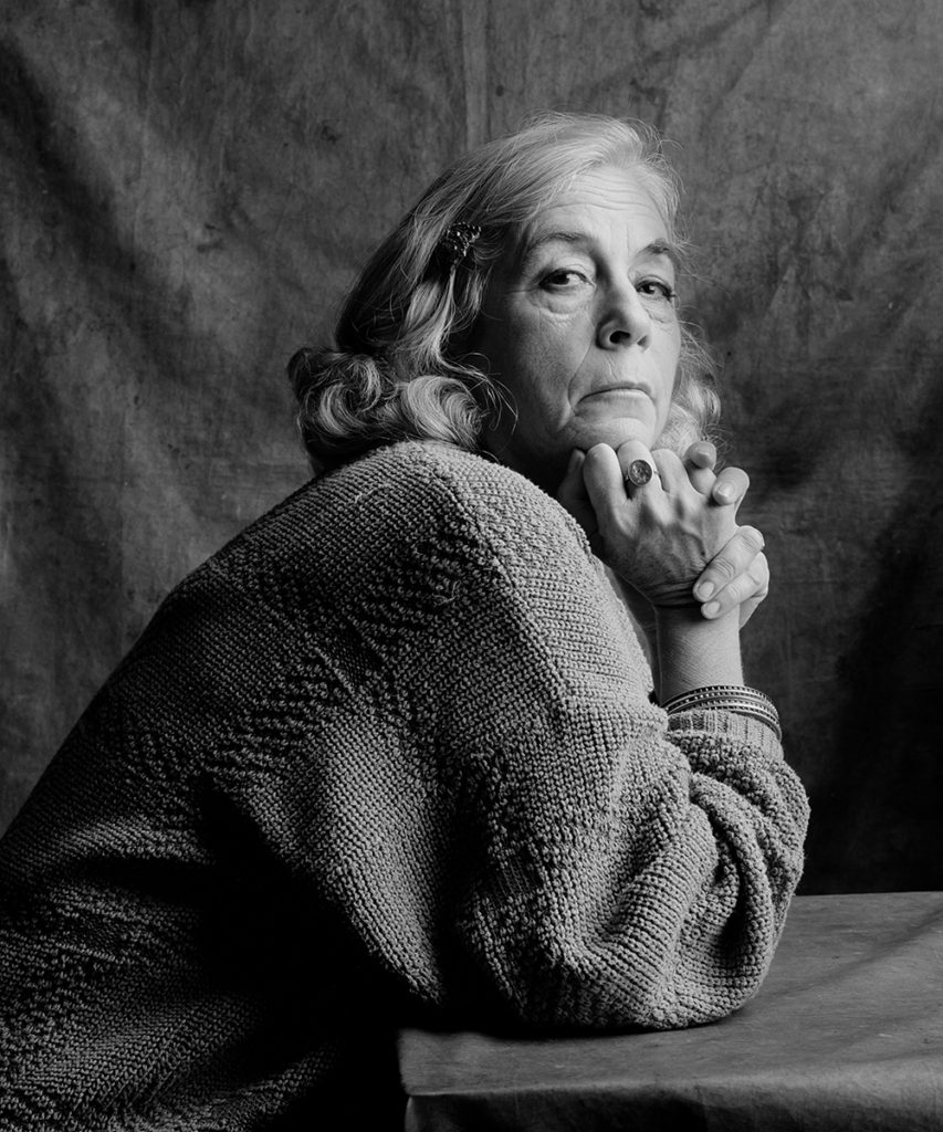 Carmen Martin Gaite retratada por Alberto Schommer.