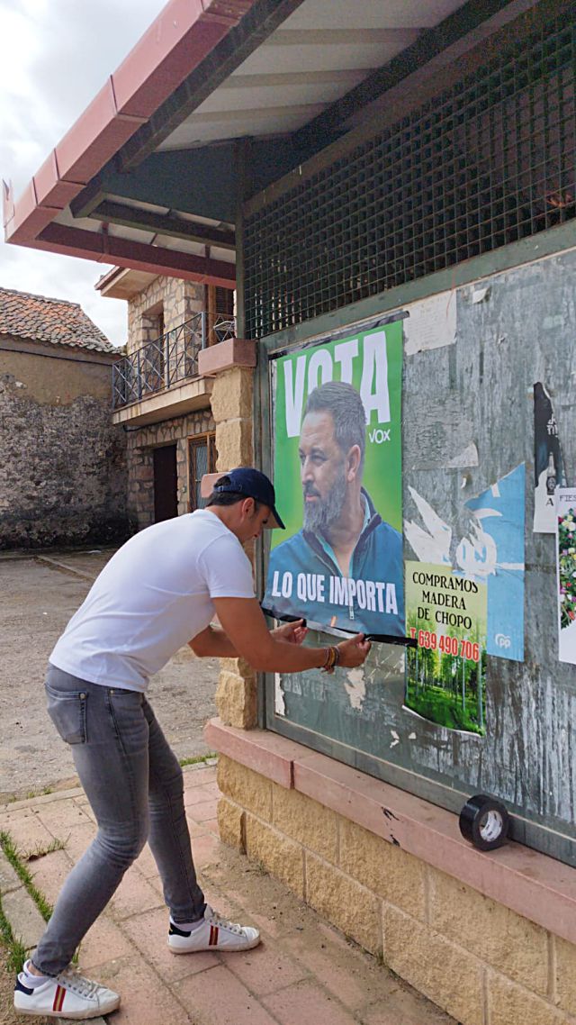 El candidato de Vox al Congreso, Rodrigo Jiménez