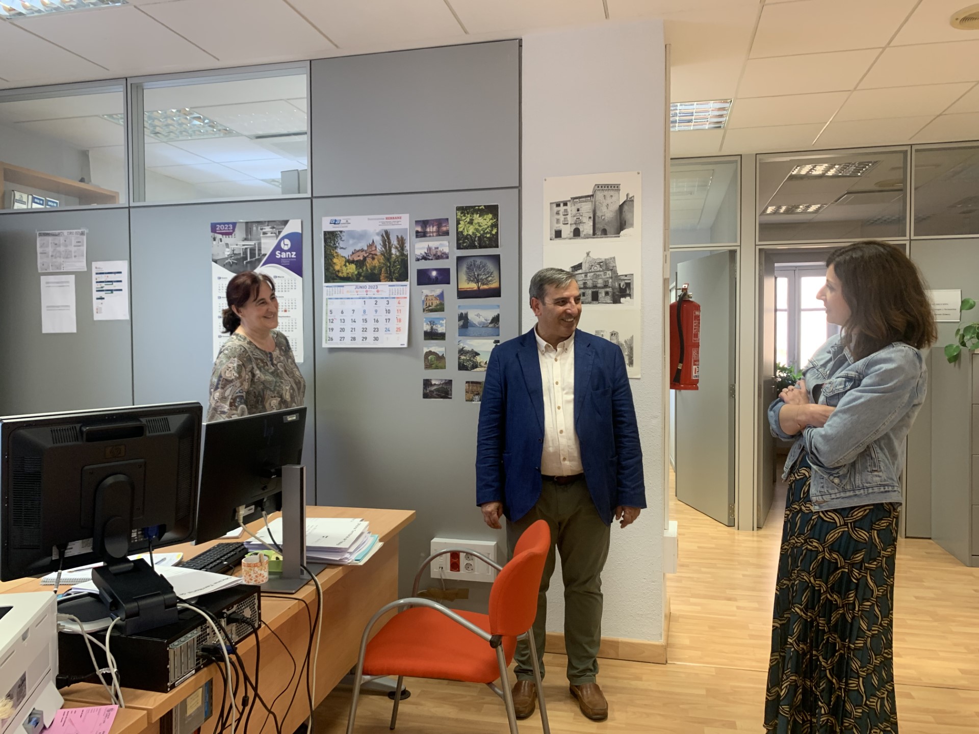 El delegado territorial visita la Oficina de Trabajo