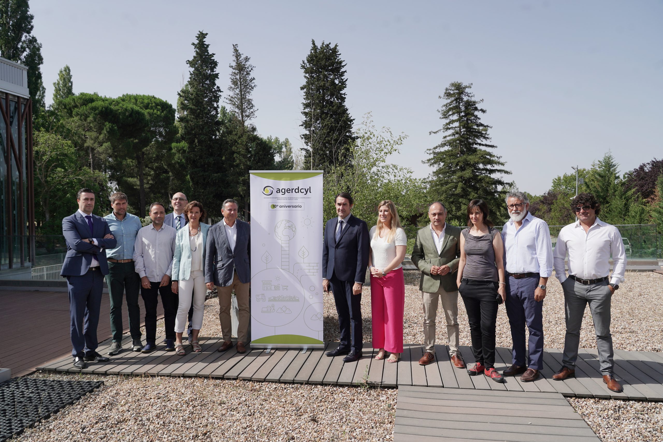 Quiñones inaugura una jornada sobre residuos de la construcción por el 10 aniversario de la asociación AGERDCYL. / Rubén Cacho
