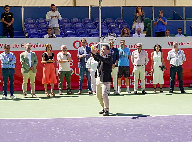 Saque de honor Figueredo