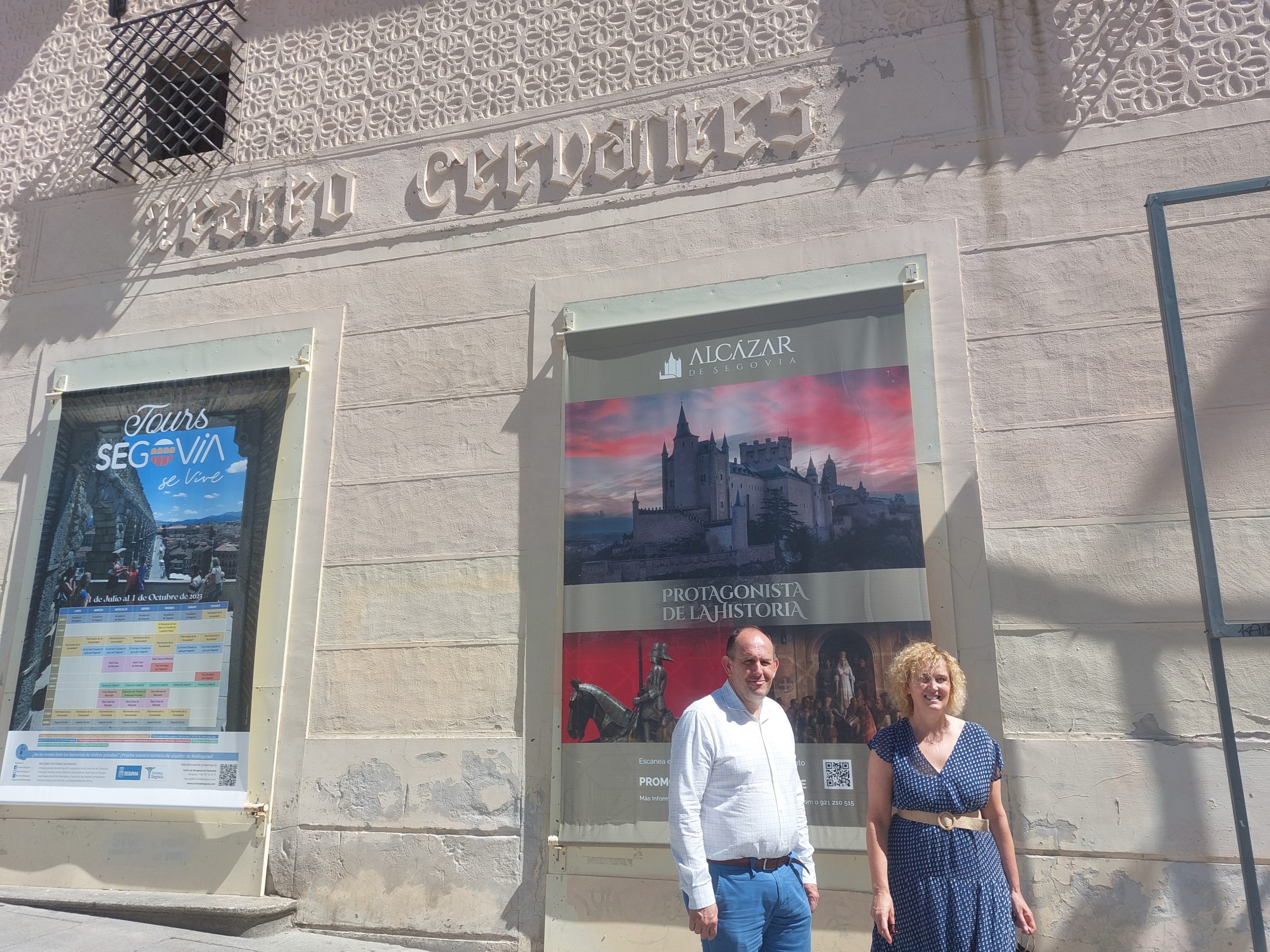 José Luis Aceves y Lirio Martín en el Teatro Cervantes.