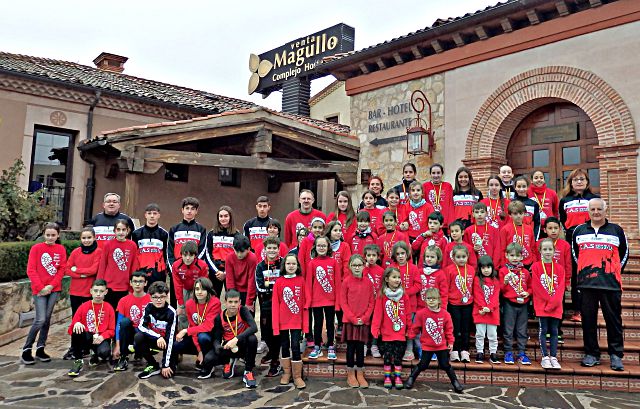 Integrantes del CAS Ciudad de Segovia, en Venta Magullo./ CAS