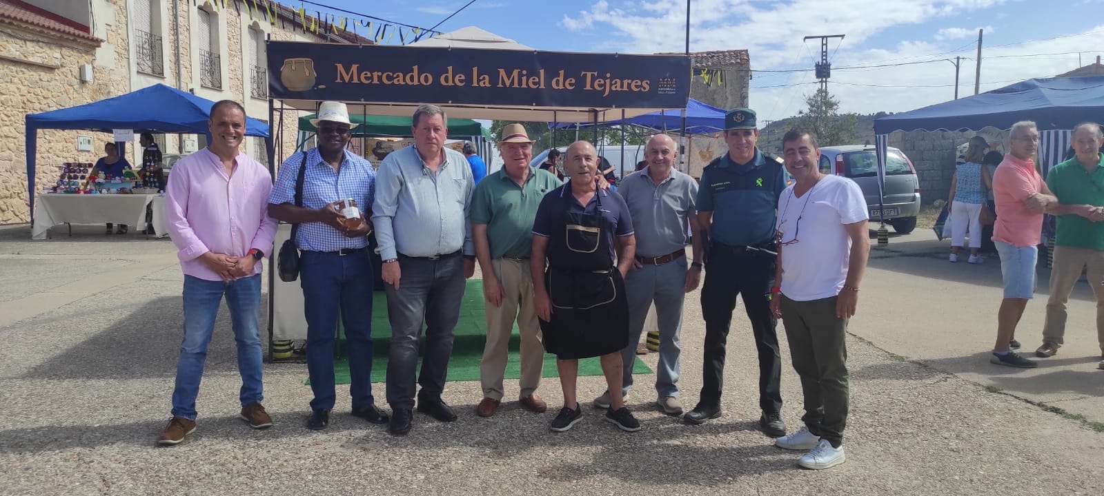 Tejares celebró este sábado la IX Edición del Mercado de la Miel.