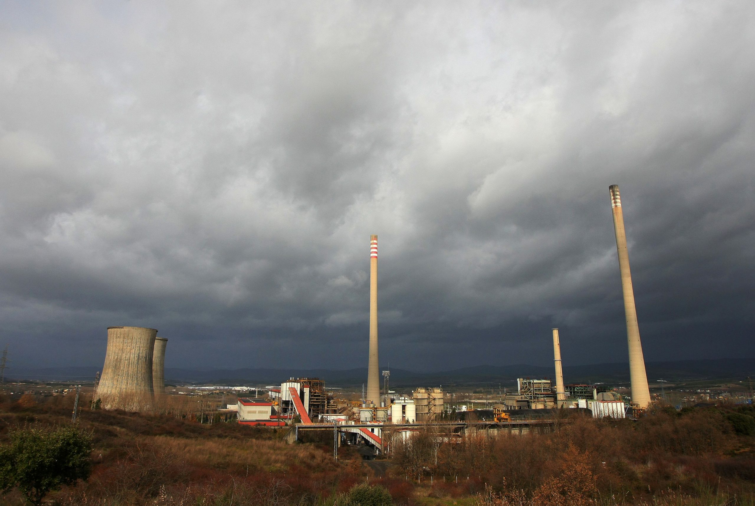 La central térmica de Cubillos del Sil. / César Sánchez