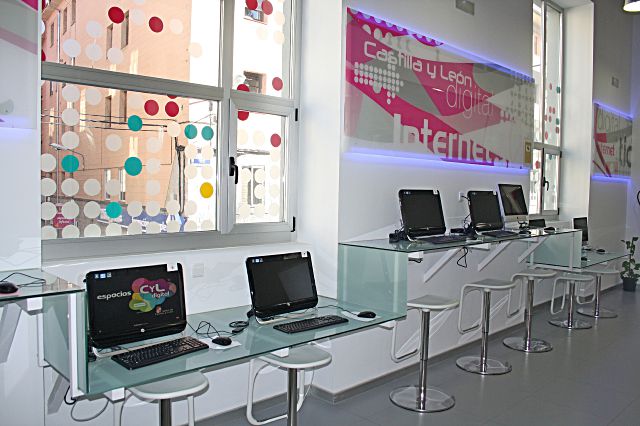 El Espacio CyL Digital en los Jardinillos de San Roque.