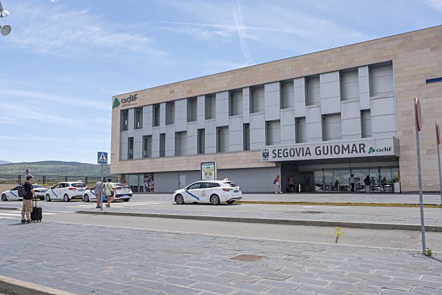 Estación de trenes de alta velocidad de Segovia-Guiomar.
