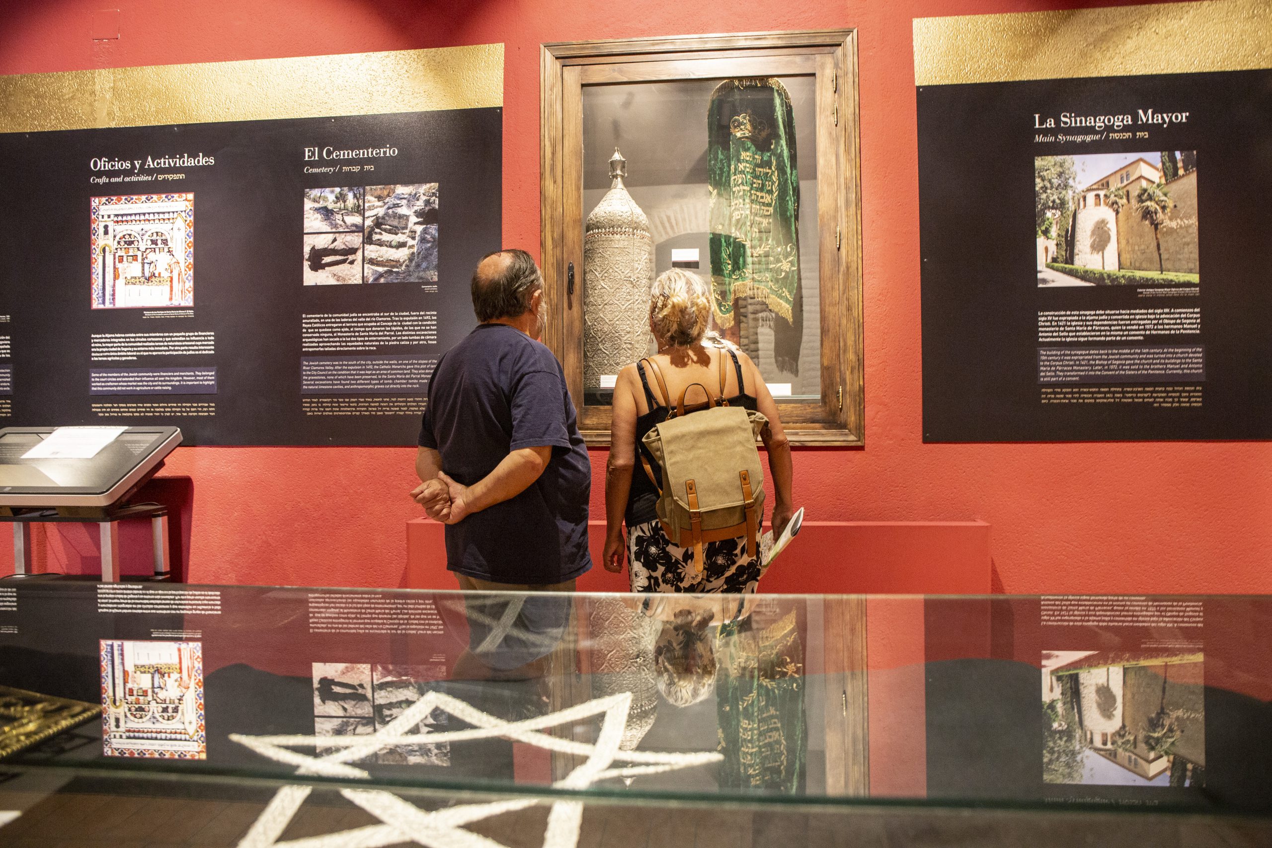 Uno de los recorridos de una pasada edición de la Jornada de la Cultura Judía. / NEREA LLORENTE