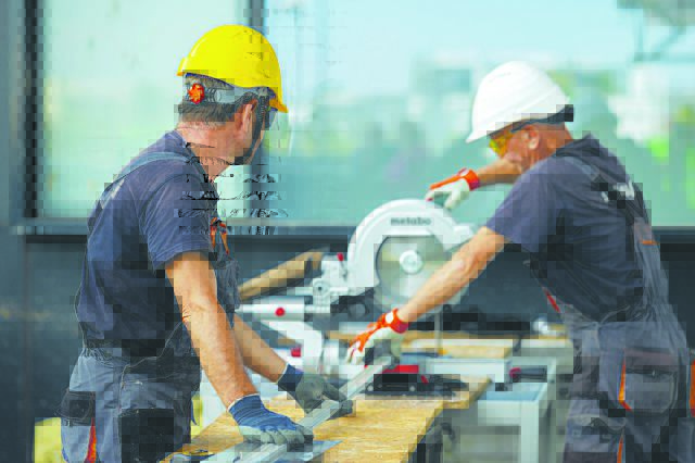 Trabajadores del sector industrial.