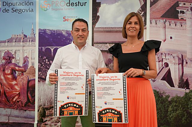 Presentación de ‘Viajero, yo te enseñaré Segovia’.