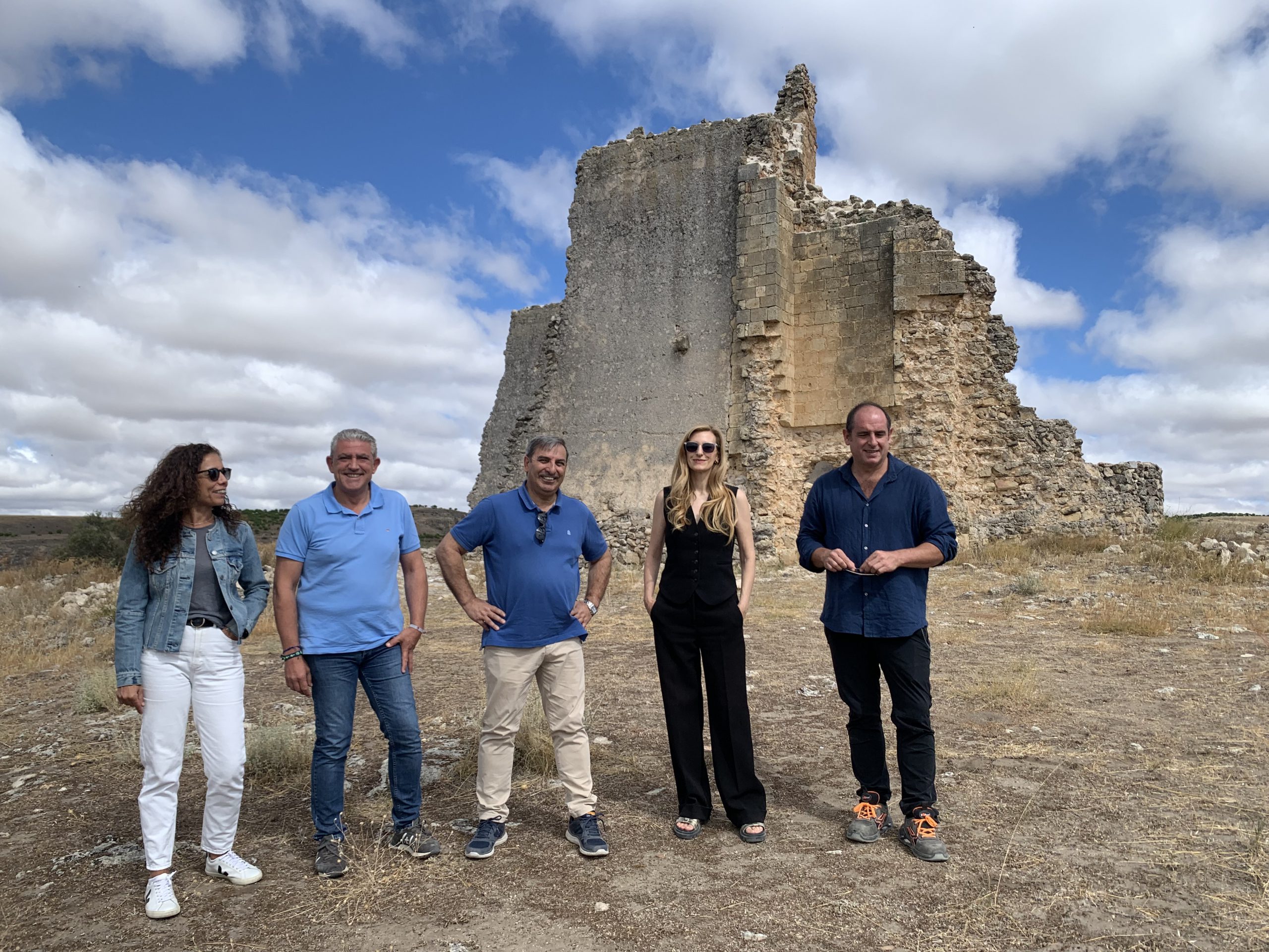 Visita al proyecto arqueológico de San Miguel de Bernuy