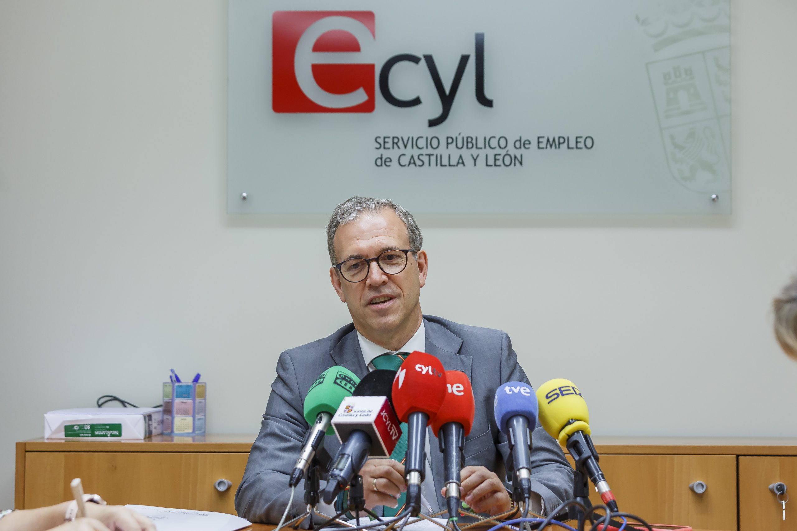 El consejero de Industria, Comercio y Empleo, Mariano Veganzones. / NACHO VALVERDE - ICAL