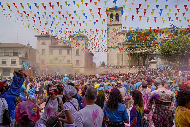 thumbnail 15082023 Fiesta Holi en Cantalejo Miguel Angel Fernandez 8