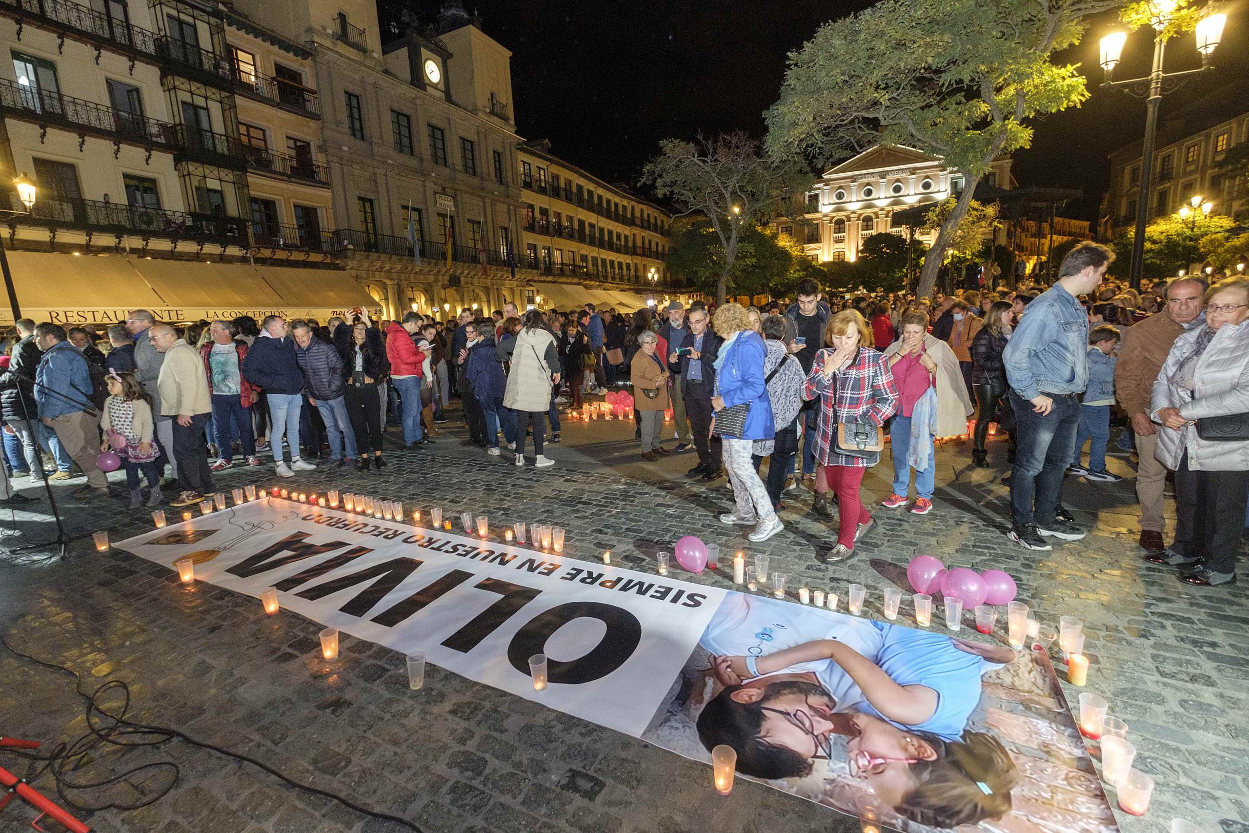 20221101 Concentracion Asesinato Nina Olivia Gijon KAM5374 scaled