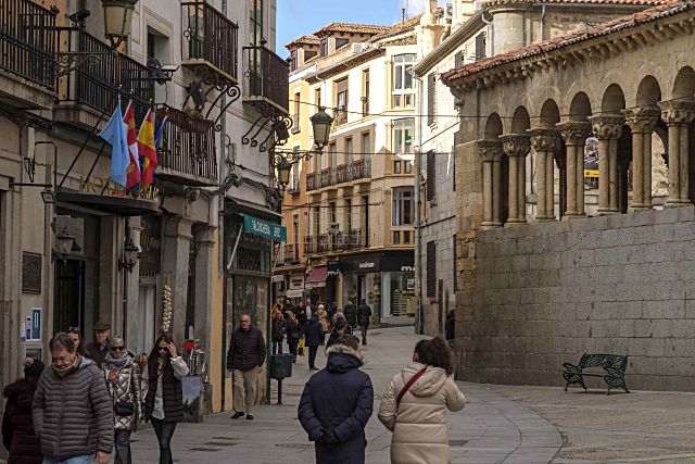 20221128 Calle Real Juan Bravo KAM8318