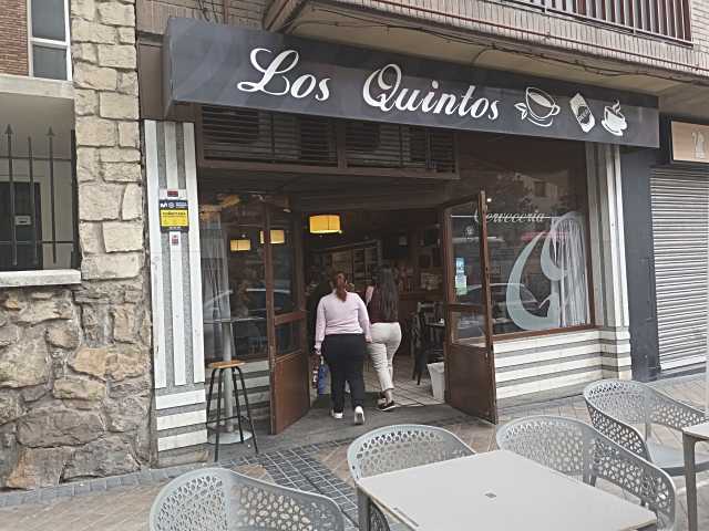 Fachada Los Quintos. Sergio Plaza Cerezo.