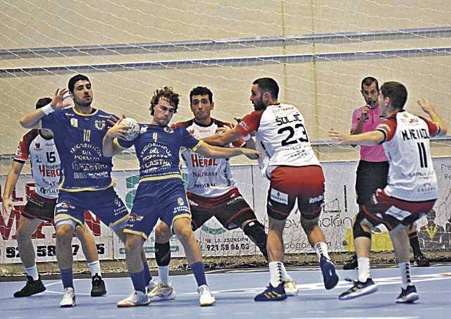 El bolsillo del BM Nava tenía un agujero (29-29) 2 43 1