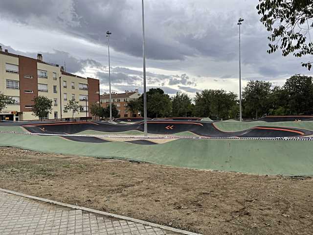 La pista de pump track de Nueva Segovia se encuentra aún precintada.