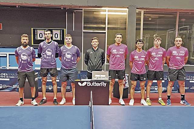 Fernando García (i), Daniel Sanz (c) y Míkel Izkue. / CD SEGHOS