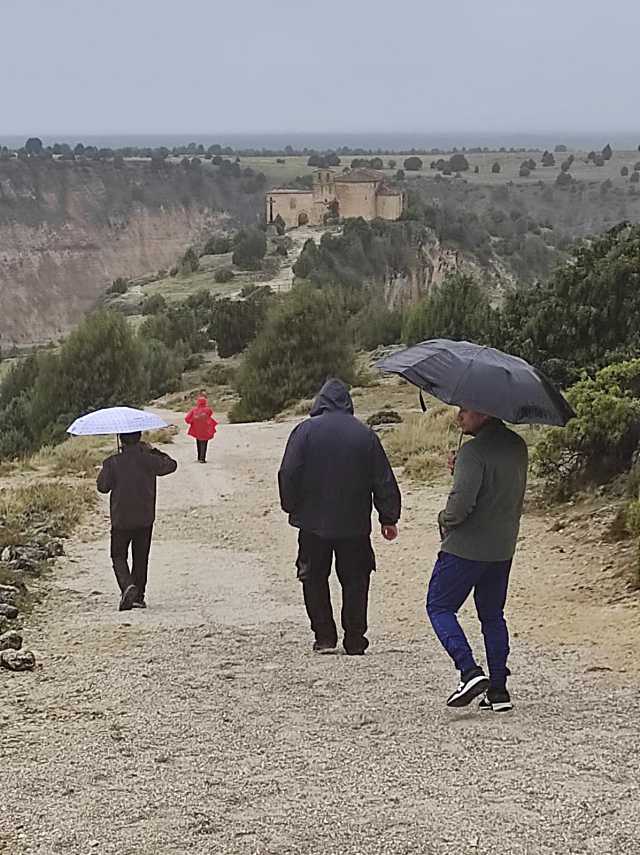 Imagen de la última etapa del Camino de San Frutos realizado por los internos del centro penitenciario.