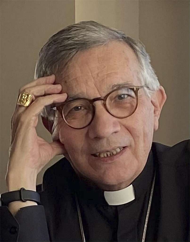 El obispo de Segovia, Don César Franco.