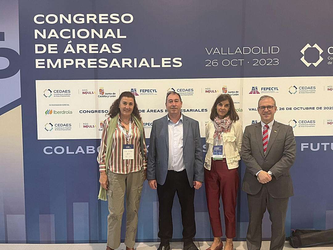 La alcaldesa en la reunión en Valladolid.