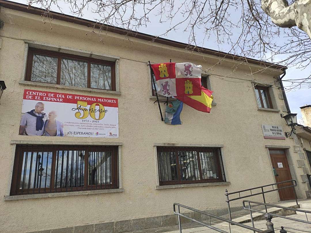 Fachada del centro de día.