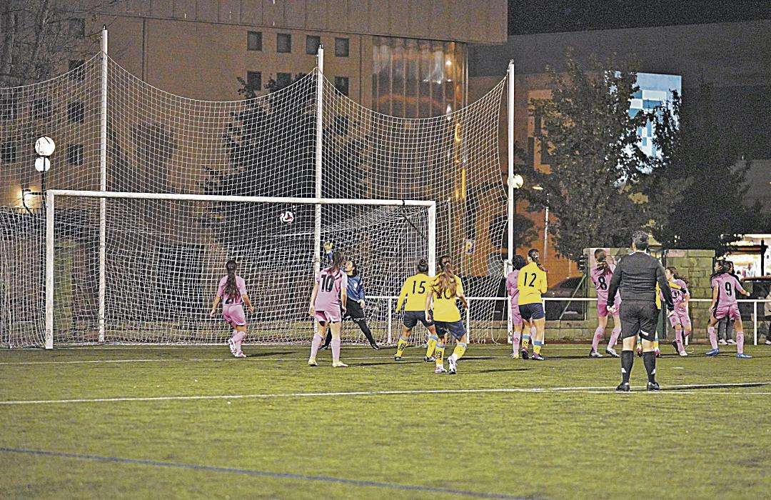 Futbol Femenino CD Quintanar vs Colegios Diocesanos