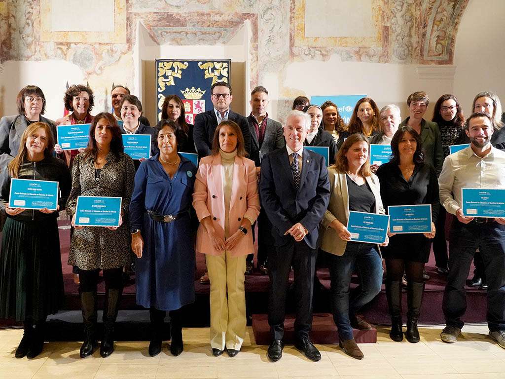 Entrega de diplomas a los Centros Referentes en Derechos de Infancia y Ciudadanía Global. / LETICIA PÉREZ - ICAL