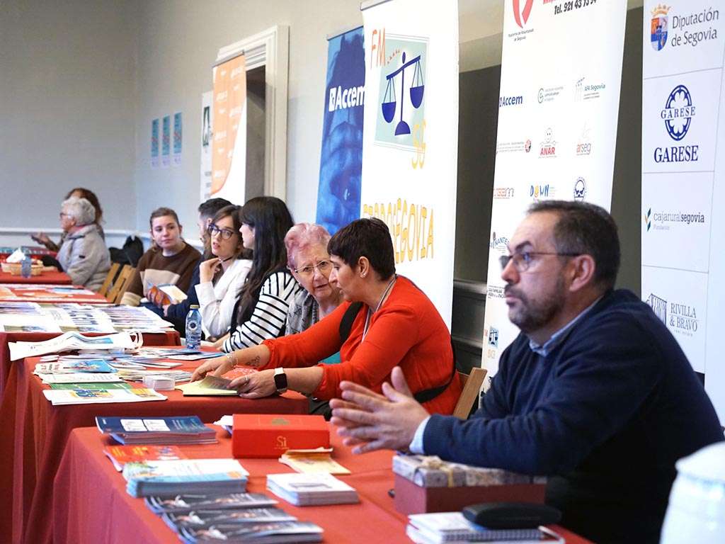 Feria solidaria 'Enlázate'. / EL ADELANTADO