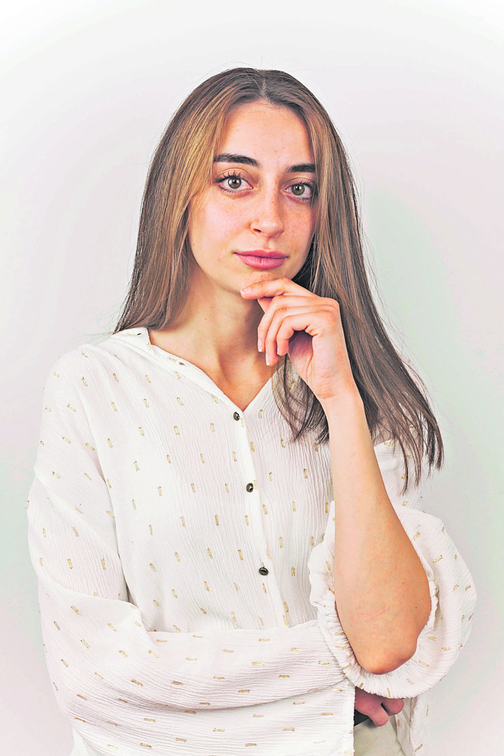 eva escritora cuellar