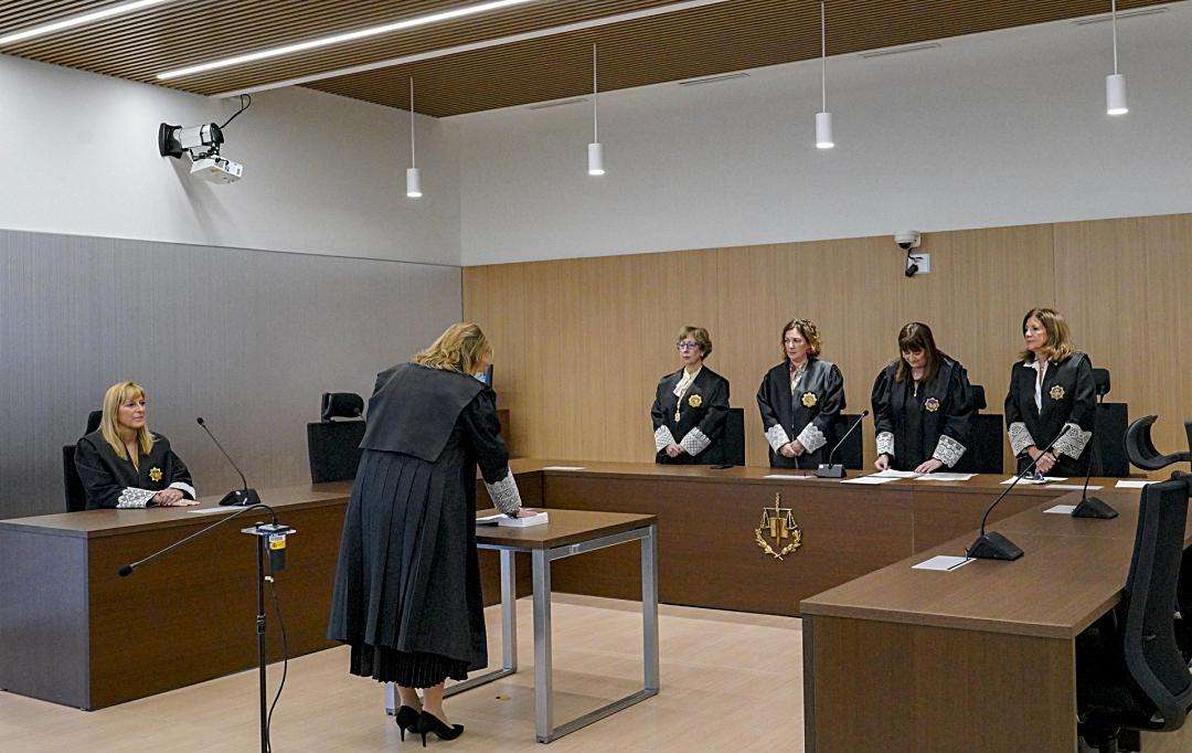 Toma Posesión Directoras Oficina Judicial y Jefas de Ejecución