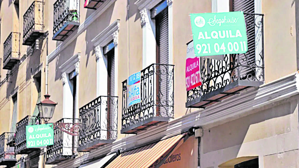 El mercado inmobiliario de la provinica contiene los precios de venta de inmuebles, mientras que el alquiler se dispara sin previsión de bajada.