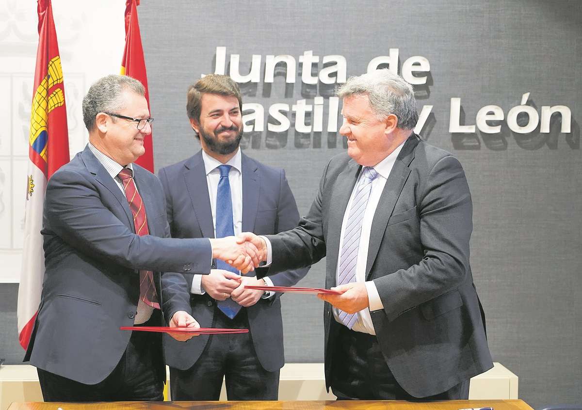 El vicepresidente de la Junta asiste a la firma del convenio con la Denominación de Origen Ribera de Duero