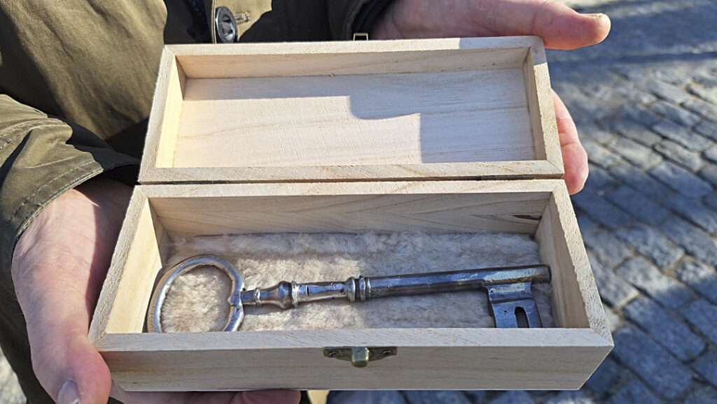 La nueva llave para las Puertas de Segovia.