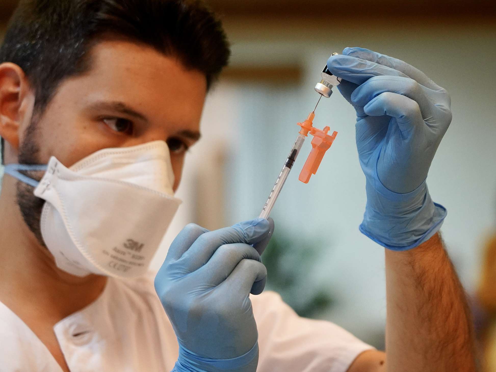 Inicio de la campaña de vacunación frente a la gripe y Covid 19 con las personas institucionalizadas