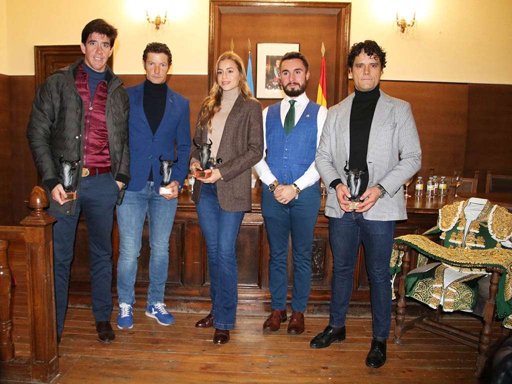 Esaú Fernández, Julio Pedro Saavedra, Olga Casado, Samuel Aragón y Miguel Abellán.